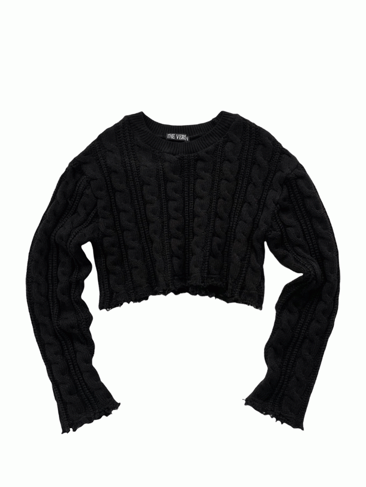 Twisted crop knit